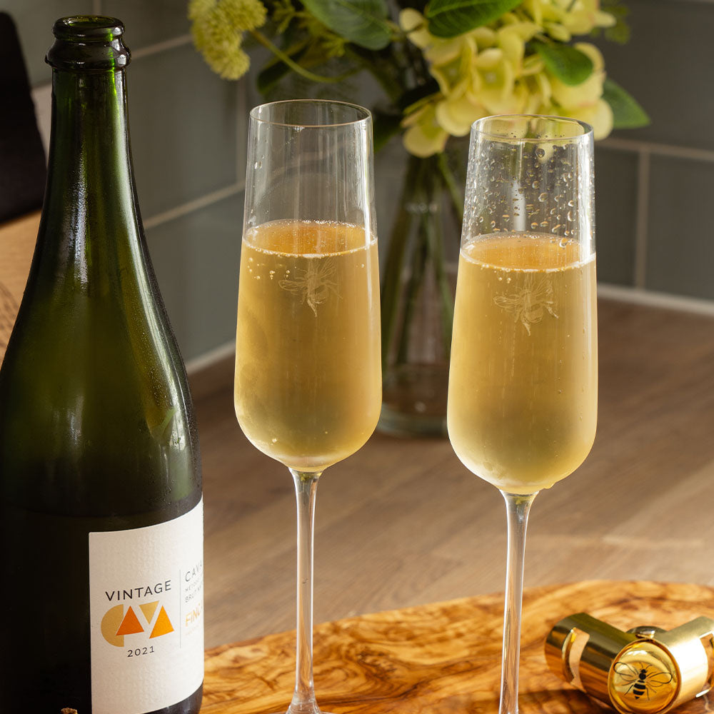Bee 2 Champagne Flutes