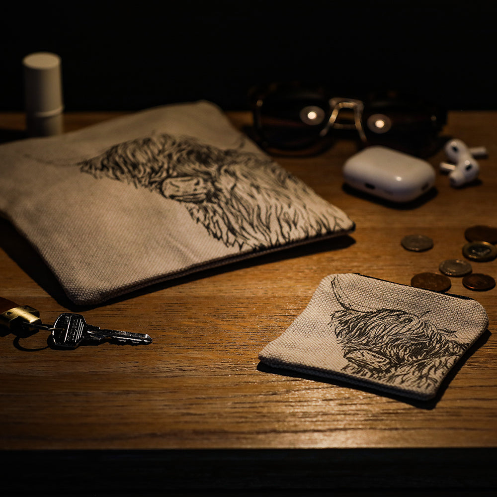Highland Cow Linen Penny Purse