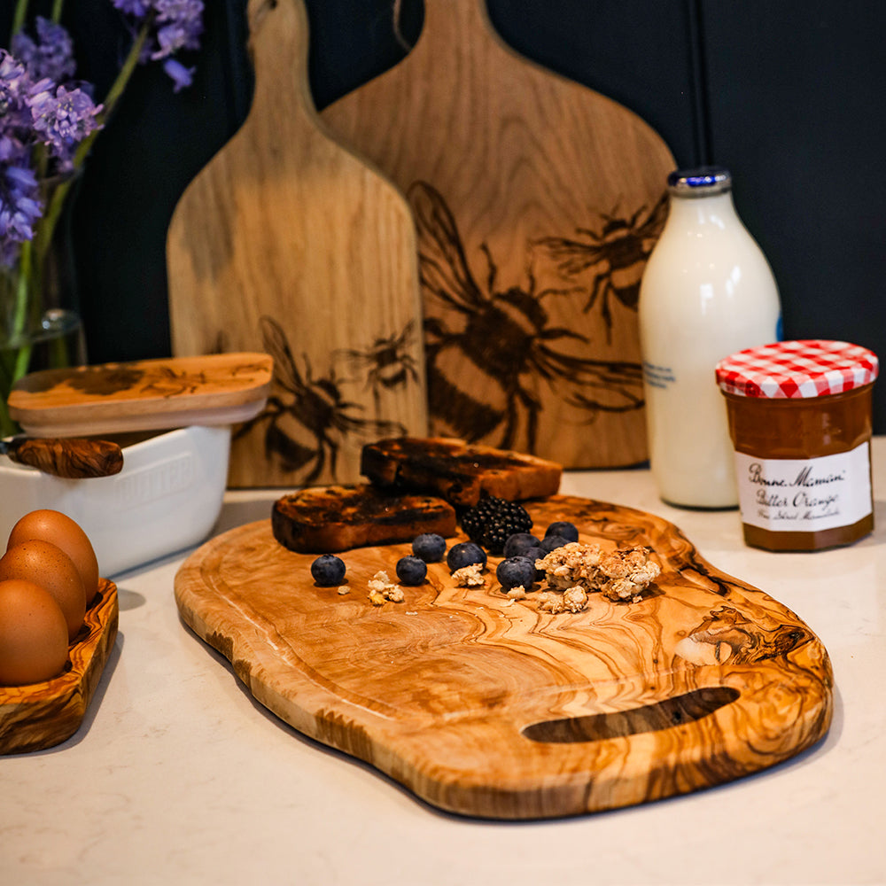 Olive Wood Handled Carving Board (with Groove)