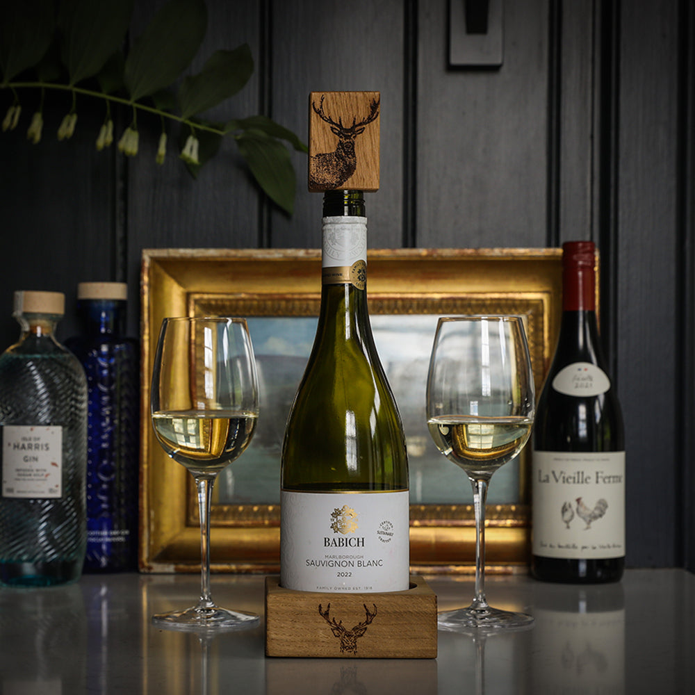 Monarch Stag Oak Bottle Stopper