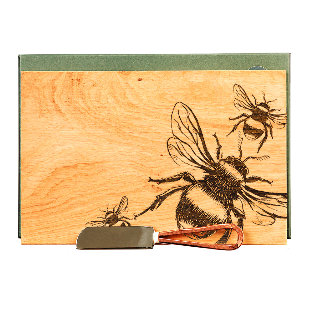 Bee Oak Cheese Board & Knife Set