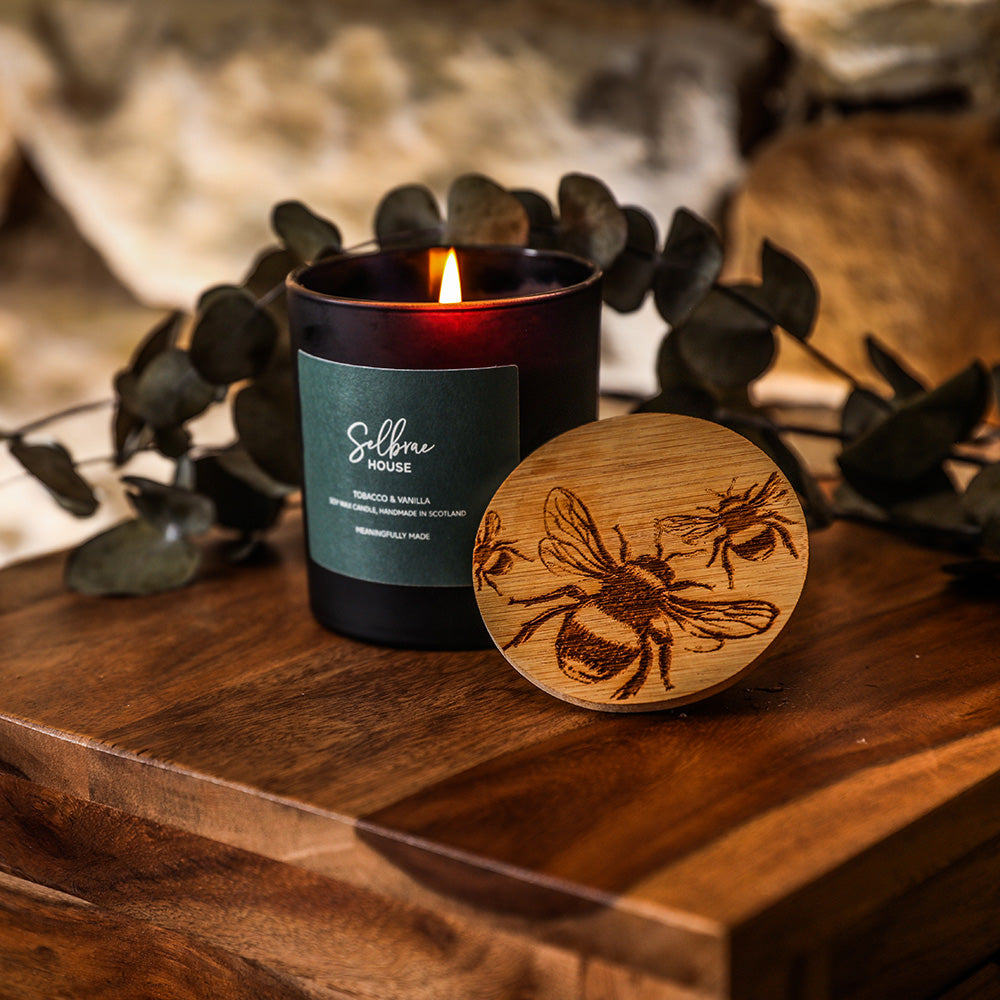 Bees Tobacco & Vanilla Candle