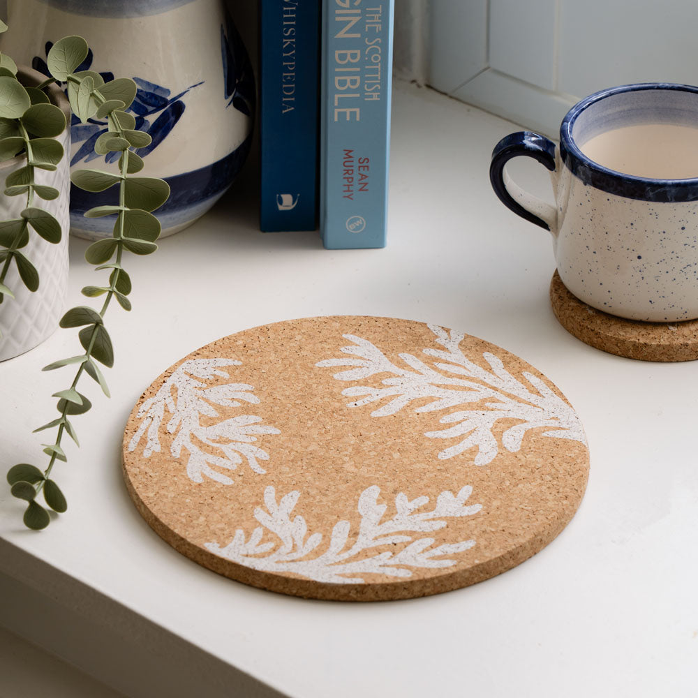 White Coral Cork Pot Stand